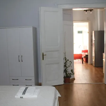 Appartement For Those Who Want To Be Close To Beyoglu Istiklal Street